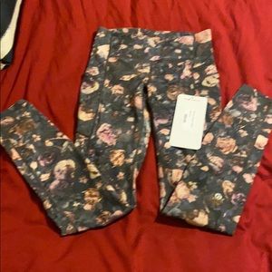 Lululemon size 2 NWT- Speed Up Tight 28” F 1/2